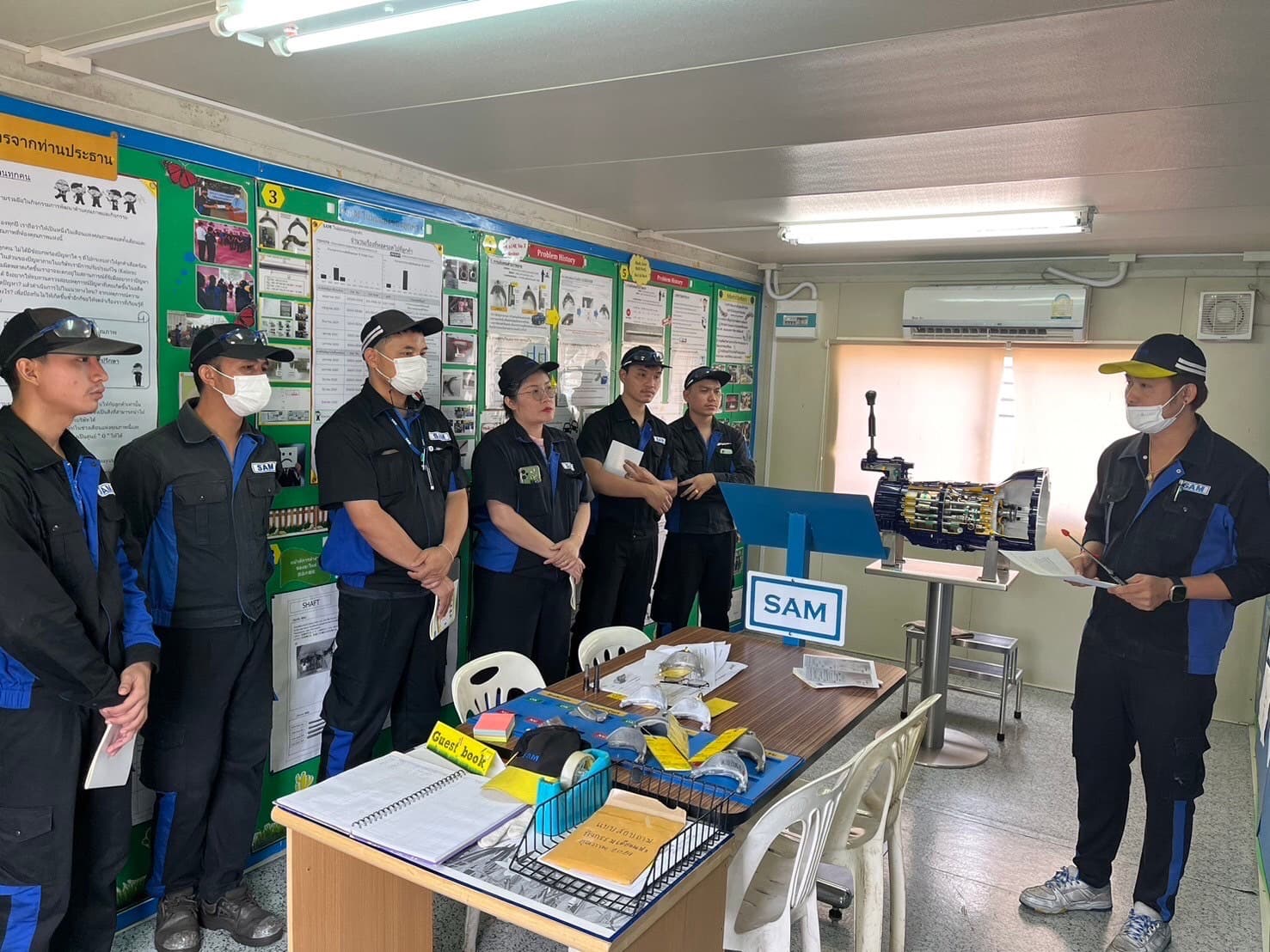 เดือนแห่งคุณภาพ 2024 — สร้างการสื่อสารที่มีประสิทธิภาพเพื่อยับยั้งปัญหา — 10/14